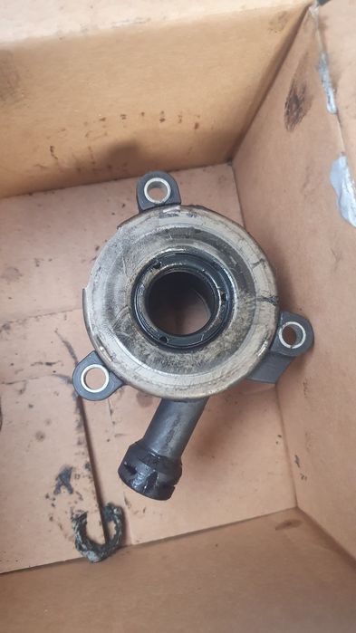 Корзина и выжимной подшипник на Кобальт в рабочем состоянии