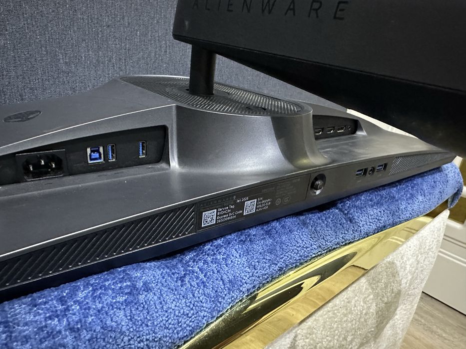 * Alienware AW2523HF геймерский -игровой монитор (нужно заменить экран