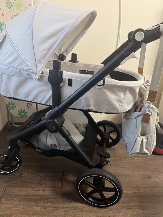 Бебешка количка cybex 2в1 като нова
