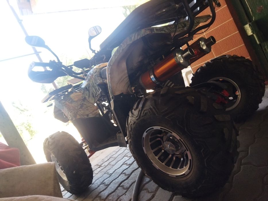 Продам квадроцикл  Honda 150 кубов.