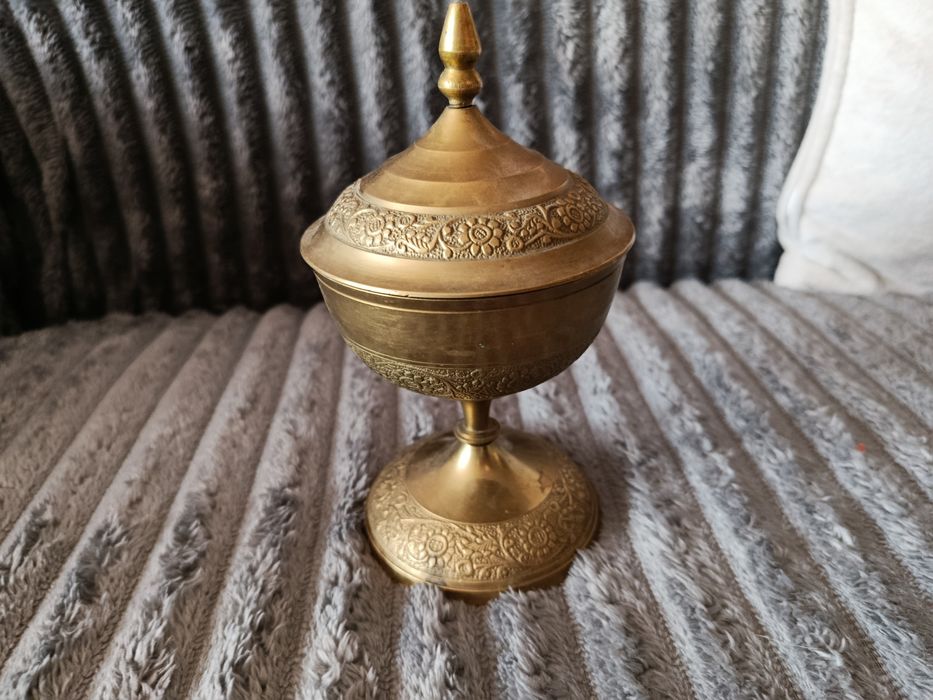 Сервизы, тарелки винтажные