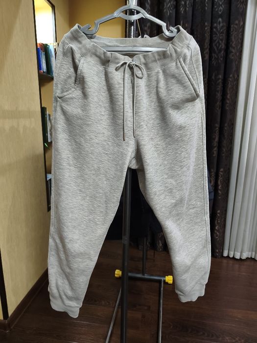 Утепленные джоггеры Uniqlo Heattech Boa унисекс