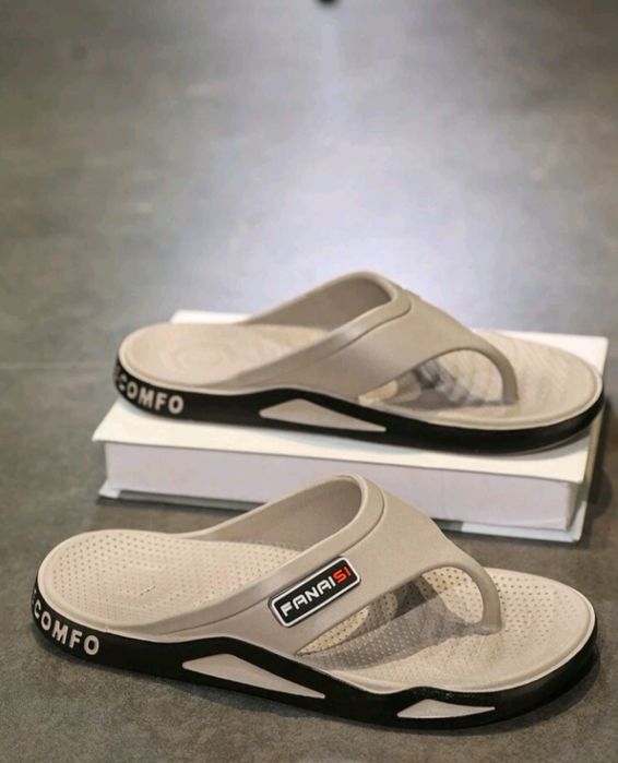 Дамски чехли, джапанки