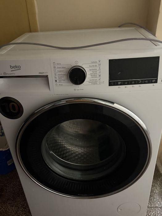 Vand masina de splat rufe Beko