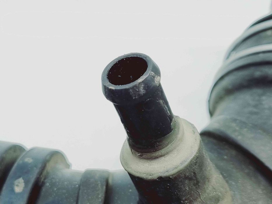 Tub admisie aer MITSUBISHI L200 Facelift [Fabr 2002-2006] MR373032 2.5