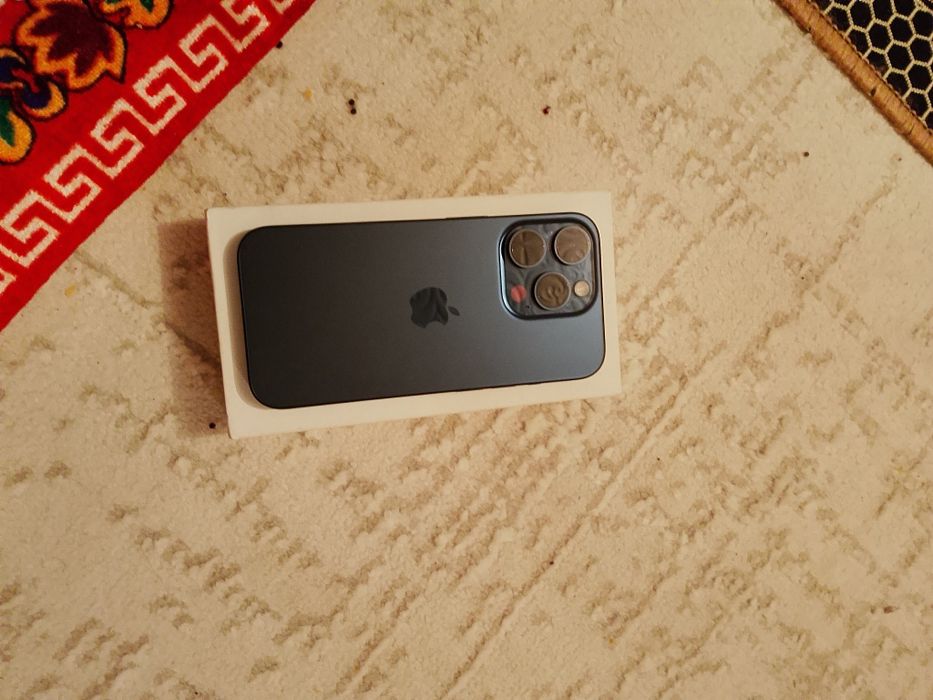 iPhone 15 PRO 256г памят