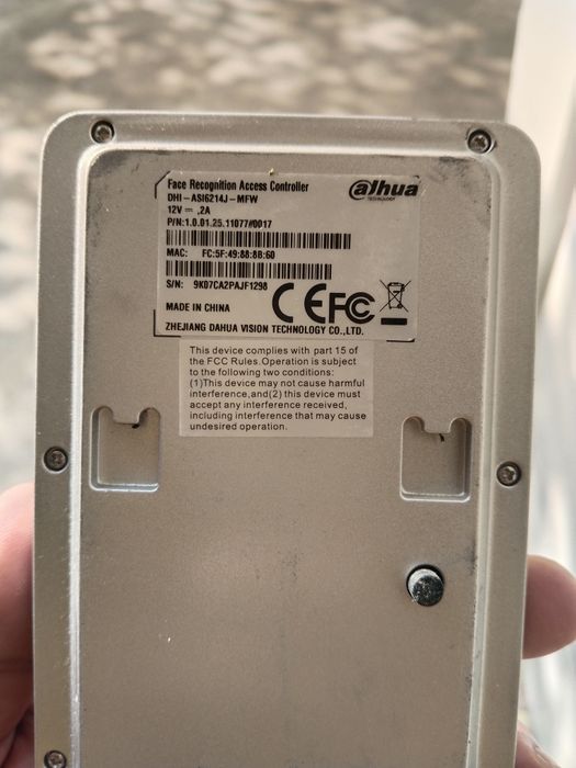 Срочно сотилади холати чоткий игламаган