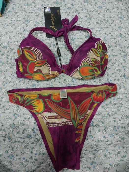 Купальники  женские новые