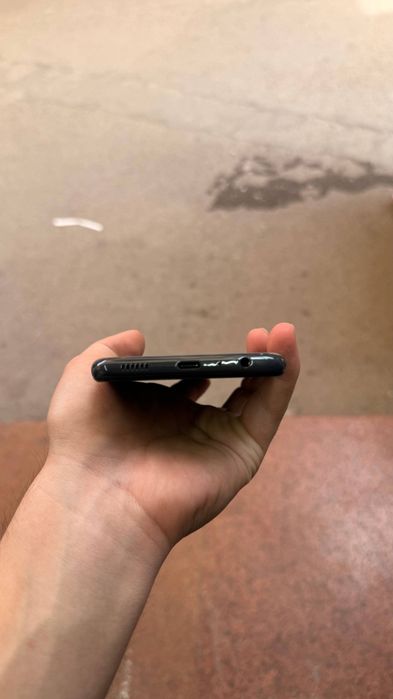 Samsung A 13  tinniq
