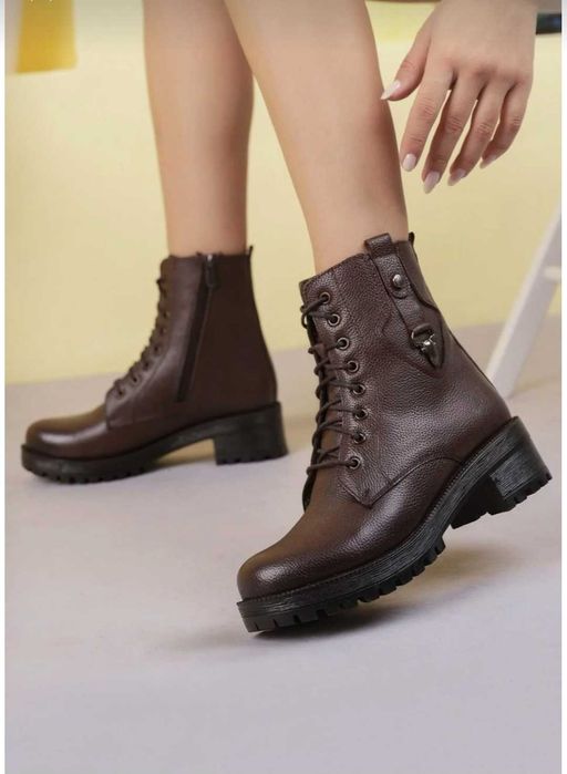 Дамски зимни боти