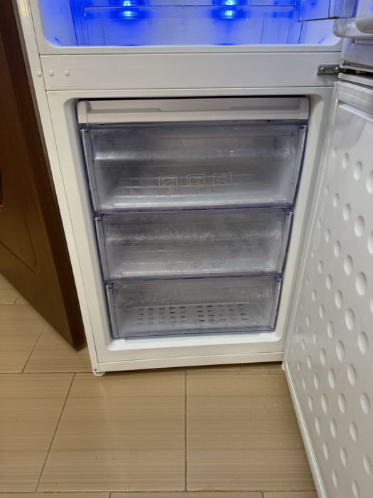 Combina frigorifica/frigider Beko