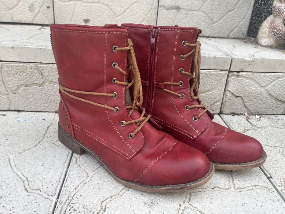 Дамски боти от естествена кожа