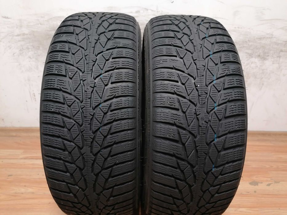 2 бр. 215/60/16 Nokian  / зимни гуми
