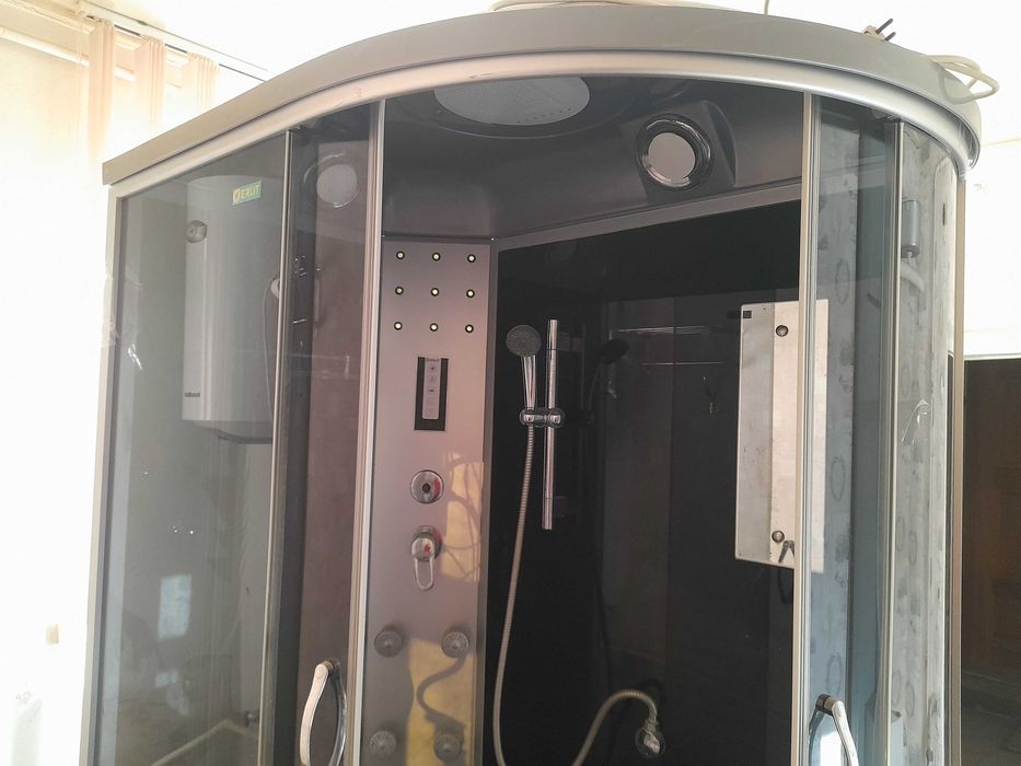 Продам душевую кабину