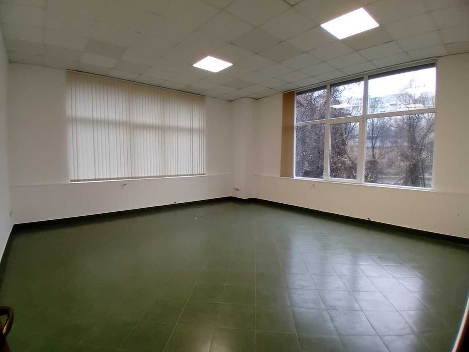 Дава се под наем Склад в София, Република - 89 кв.м за 532.44 € - Снимка #4