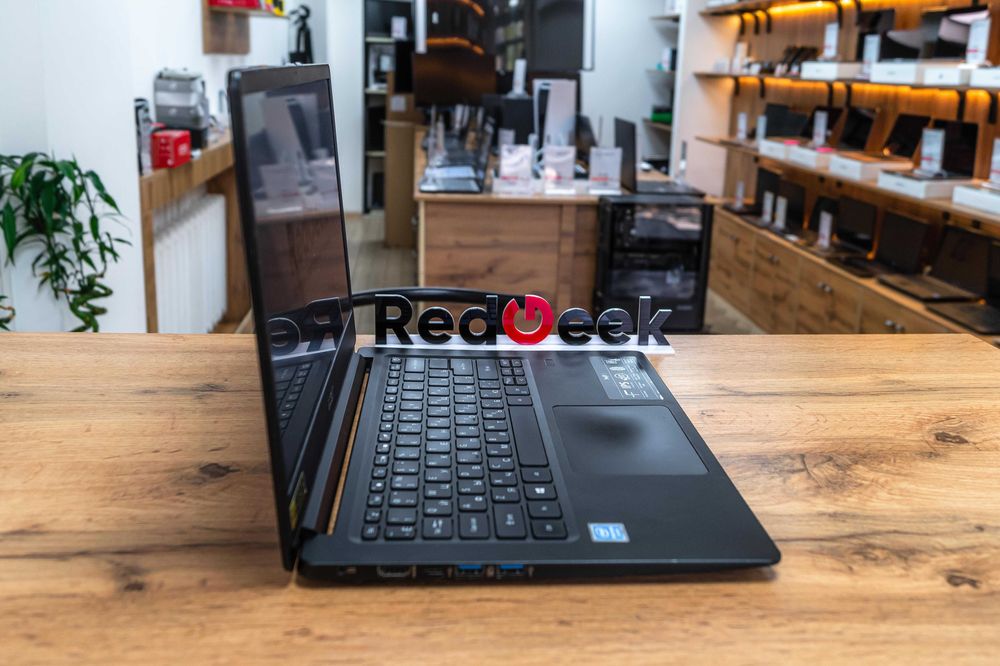 Acer Swift 1 SF114 Pentium Silver N5000 Graphics SSD M2 128GB Red Geek