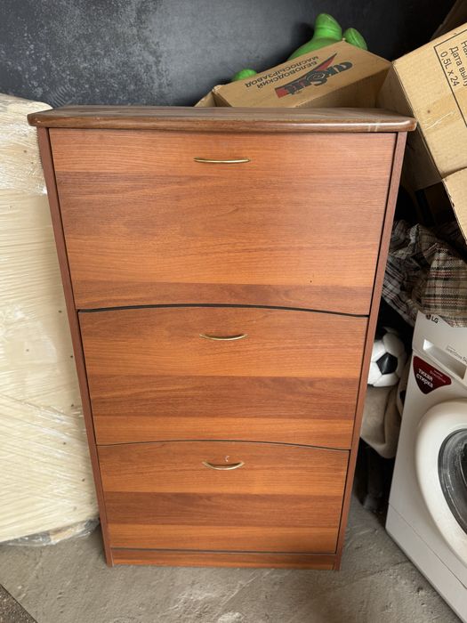 Обувница в отличном состоянии