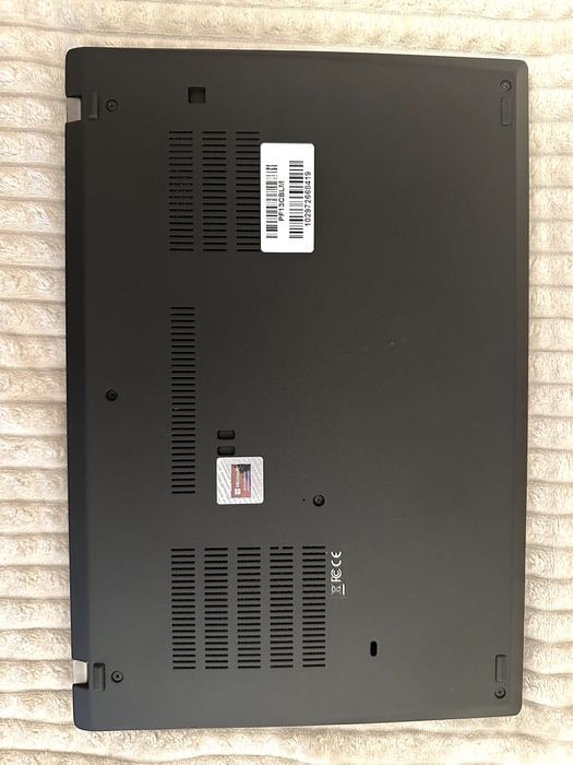 Lenovo ThinkPad T490 14" Touchscreen i5-8365U 8Gb Ram 256 GB SSD