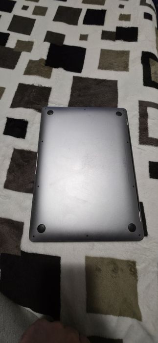 Mackbook air A2337 pentru piese