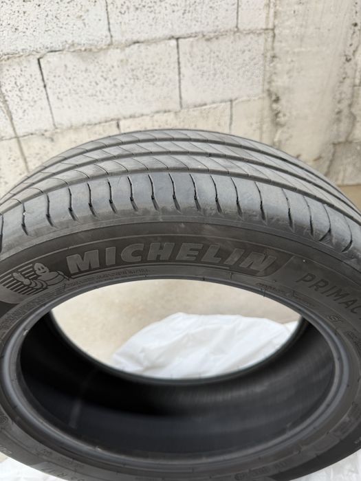 MICHELIN Primacy 4 215/55 R17