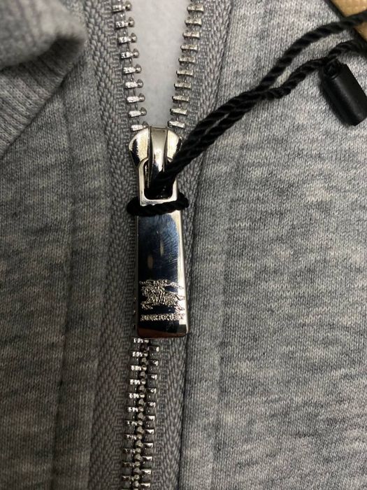 Burberyy зипка хорошего качества