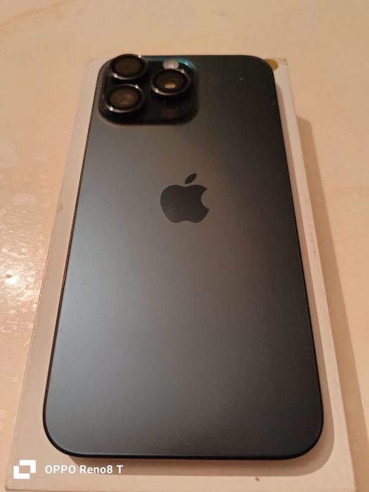 Срочно продам Apple iPhone 15 PRO MAX 256 gb