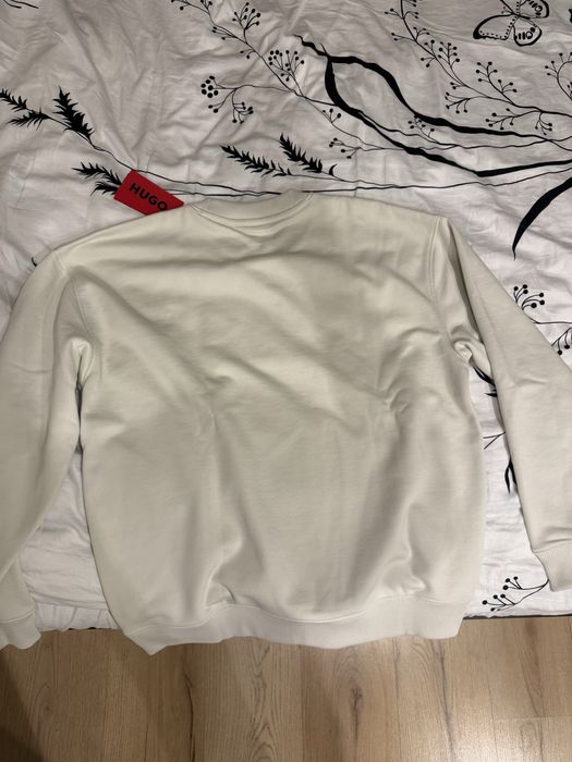 Hugo блуза, размер М, чисто нова с етикет