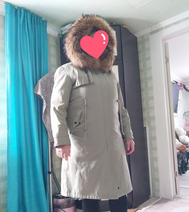 Продам парку натуральную