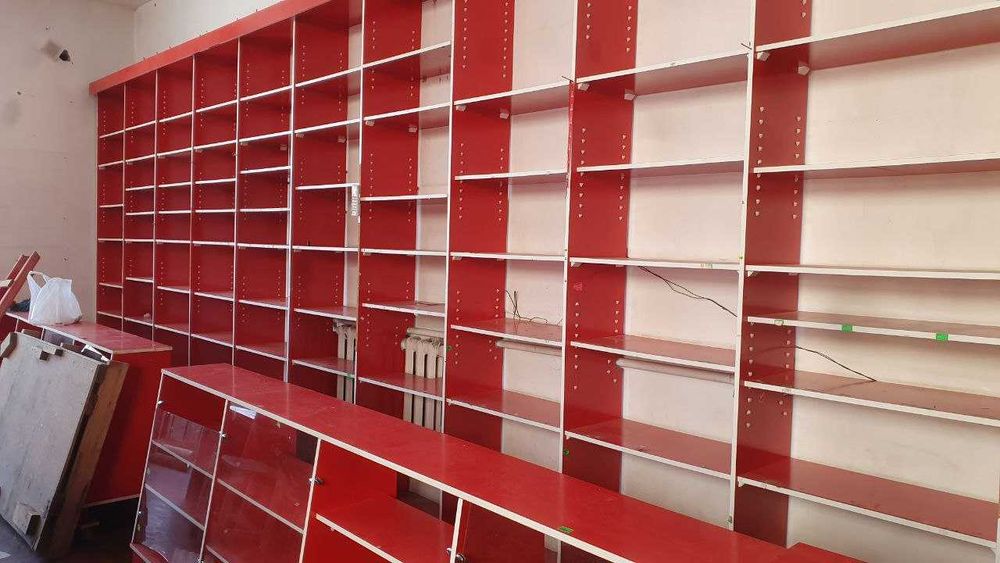 Мебель витрина для магазина