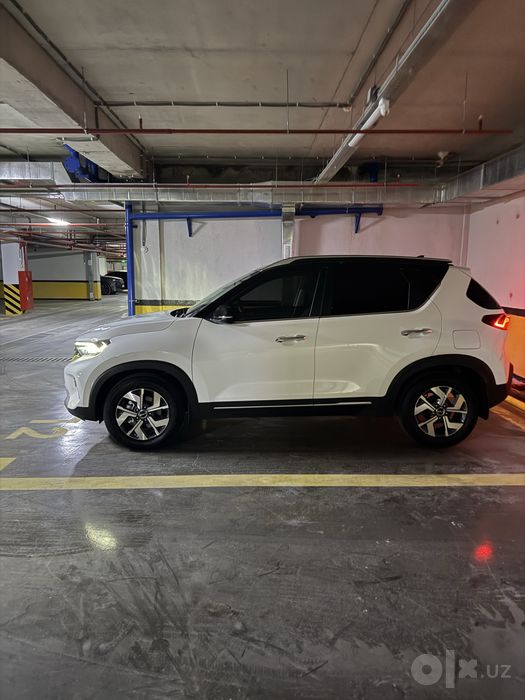 Продается Kia Sonet в отличном состоянии 3 позиция
