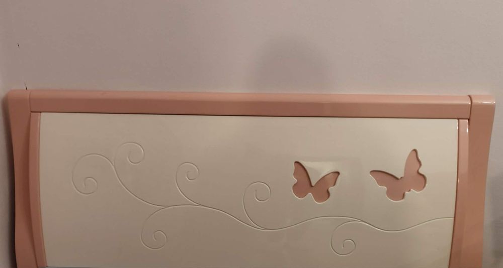 Легло за принцеси 120 /190 с марак и нощно шкафче