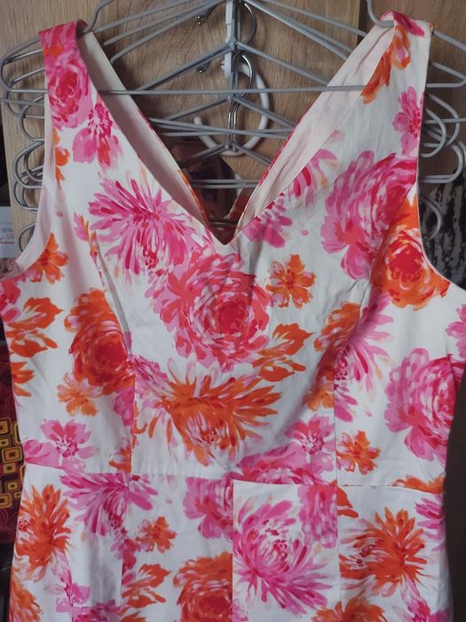 Rochie cu model floral