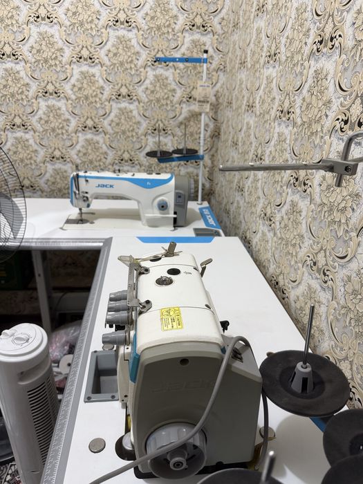 оверлок jack e4s