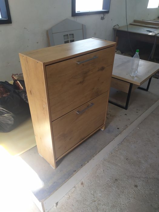 Шкаф для обуви в прихожей