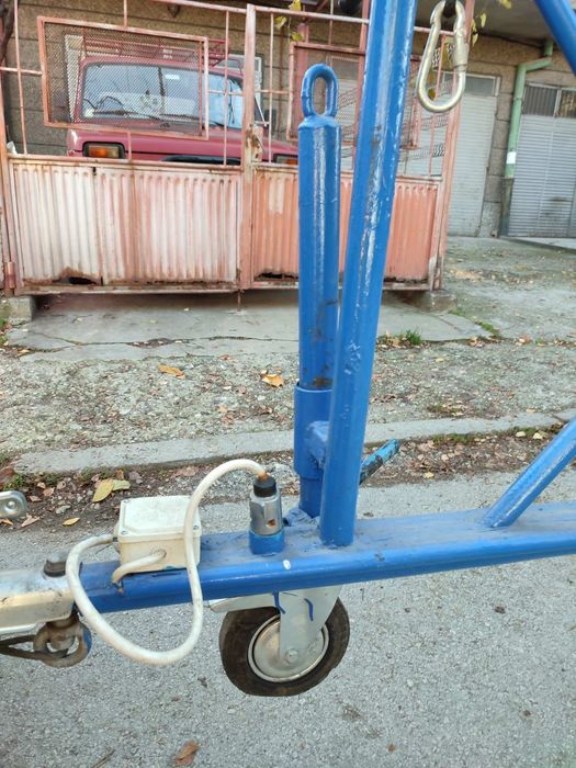 Продавам руска алуминиева лодка
