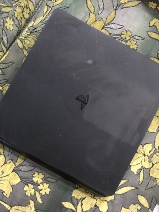 Продам плейсейшин 4