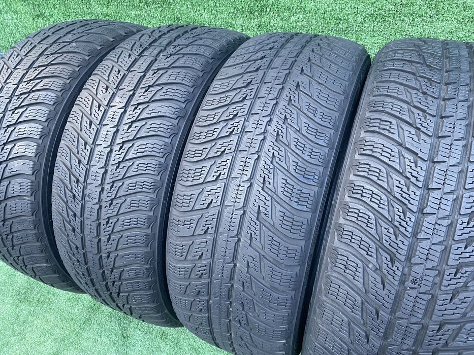 Set 4 anvelope Iarna Nokian WR SUV3 235 55 R18 104 H XL Dot 4820 5,2mm