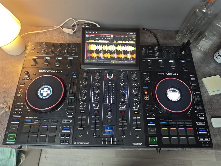 Продам Denon prime 4+