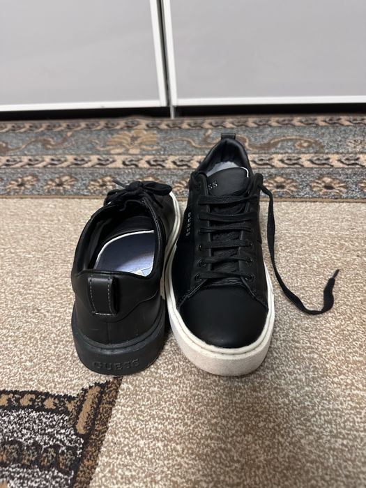 Sneakers Guess bărbați – mărimea 39