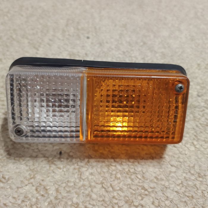 Lampa cu becuri Elba aro