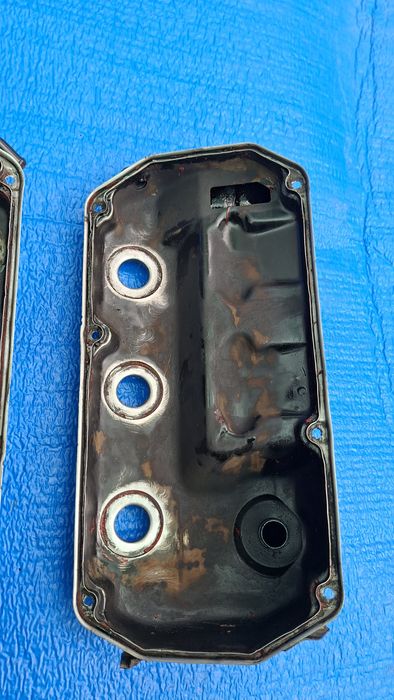 Крышки клапанов 6G72 Mitsubihi
