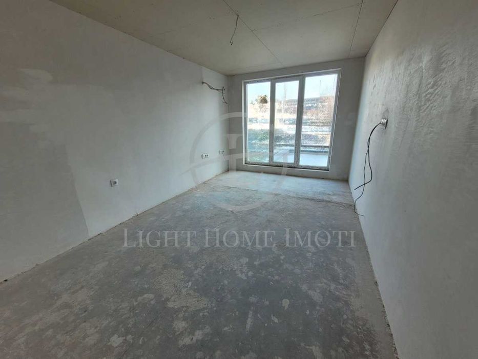 Реф. 3448 Тристаен Апартамент с Гараж / Остромила