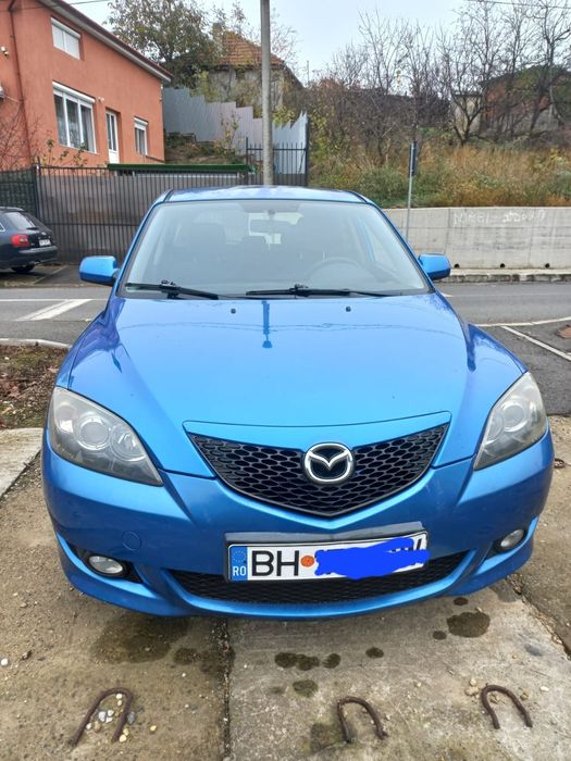 Vând mașină mazda 3
