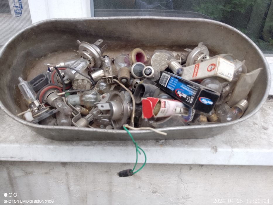 Продам электро лампочки