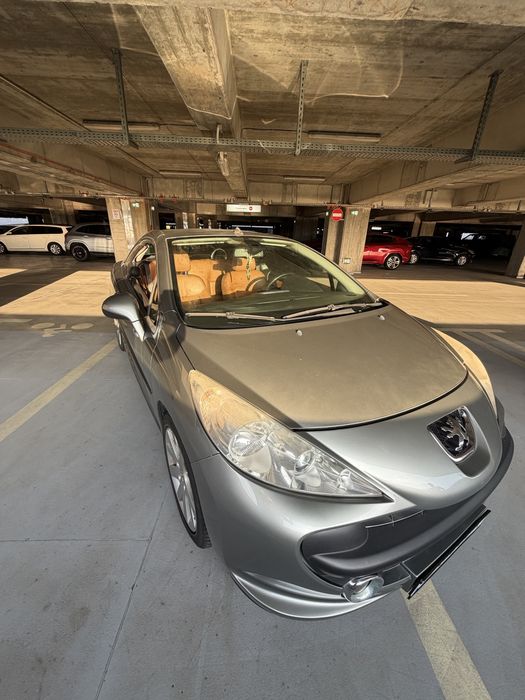 Peugeot 207cc  bine intretinuta