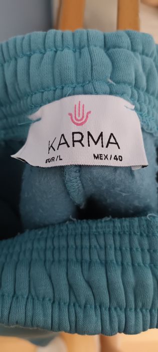 Спортен екип Карма