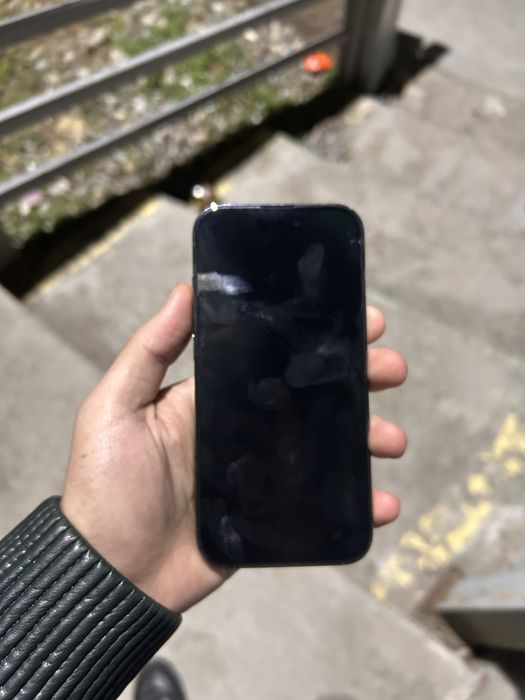 Iphone 14 pro purple