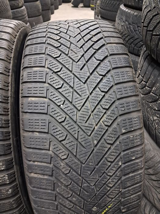 Anvelope second iarna 255 40 R21 Pirelli 2024