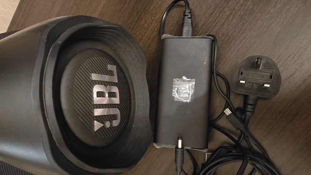 Колонка JBL Boombox 2