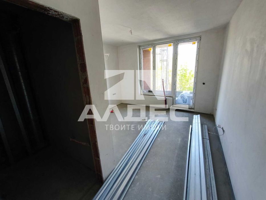 Продава се Двустаен апартамент в София, Банишора - 107 кв.м за 1278 €/кв.м - Снимка #8